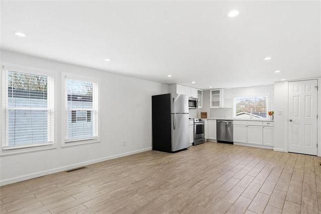 5973 Lights Ferry Road, Flowery Branch, GA 30542