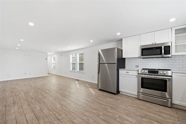 5973 Lights Ferry Road, Flowery Branch, GA 30542