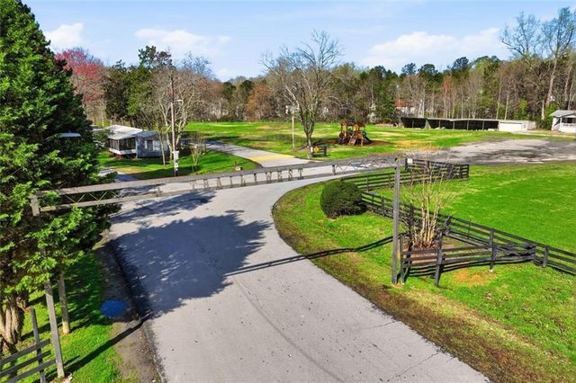 5973 Lights Ferry Road, Flowery Branch, GA 30542