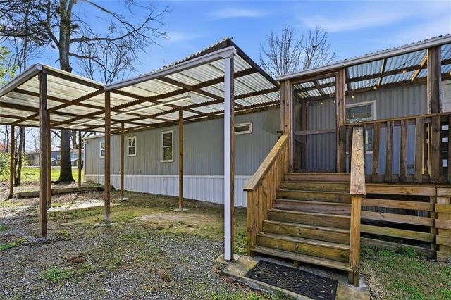 5973 Lights Ferry Road, Flowery Branch, GA 30542