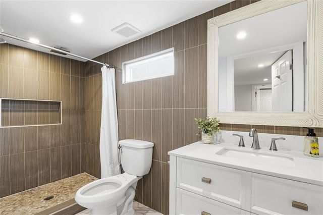 5973 Lights Ferry Road, Flowery Branch, GA 30542