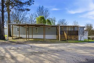 5973 Lights Ferry Road, Flowery Branch, GA 30542