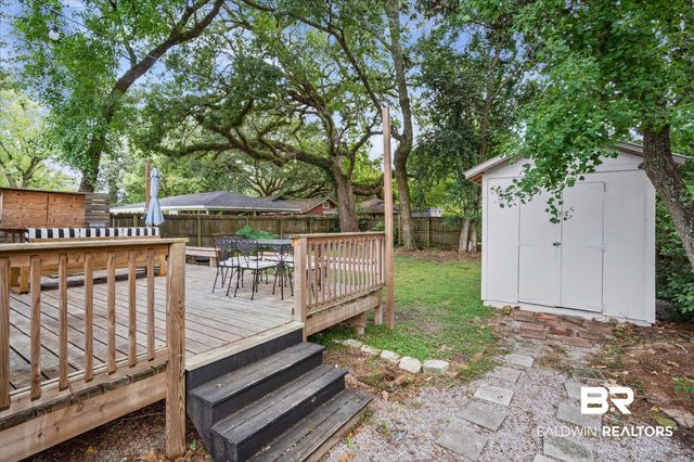 107 Demouy Ave, Mobile, AL 36606