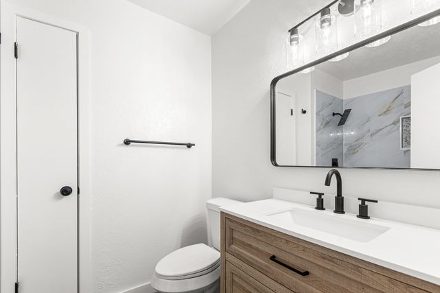 7510 Holly Hill Drive 152, Dallas, TX 75231