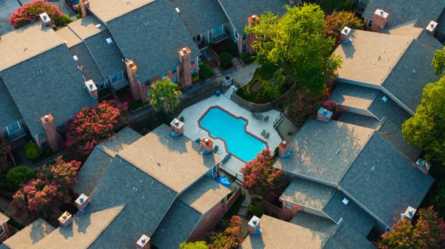 7510 Holly Hill Drive 152, Dallas, TX 75231