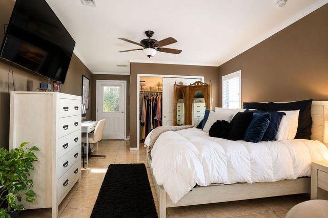 6164 N Ironwood Lane, Atlantis, FL 33462