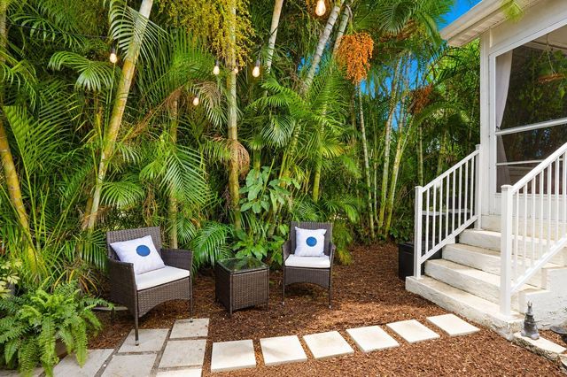 6164 N Ironwood Lane, Atlantis, FL 33462
