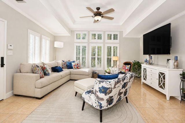 6164 N Ironwood Lane, Atlantis, FL 33462