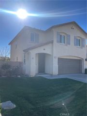 18265 Evening Primrose Lane, San Bernardino, CA 92407