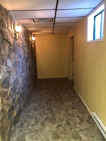 9210 Potts Creek RD, Covington, VA 24426