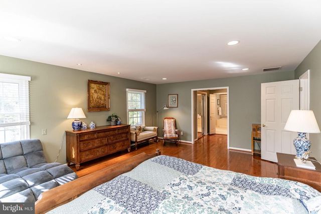 10117 MEYER POINT TER, Potomac, MD 20854