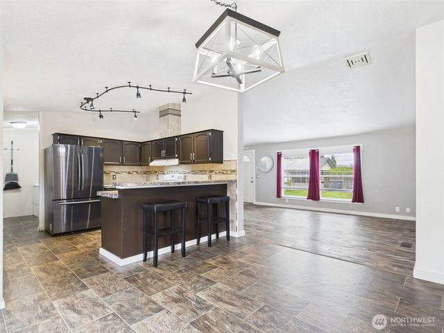 27 Garden Tracts Road, Montesano, WA 98563