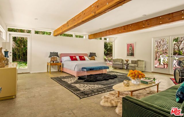 9031 Wonderland Park Avenue, Los Angeles, CA 90046