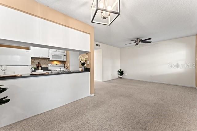 527 S LINCOLN AVENUE A208, Tampa, FL 33609