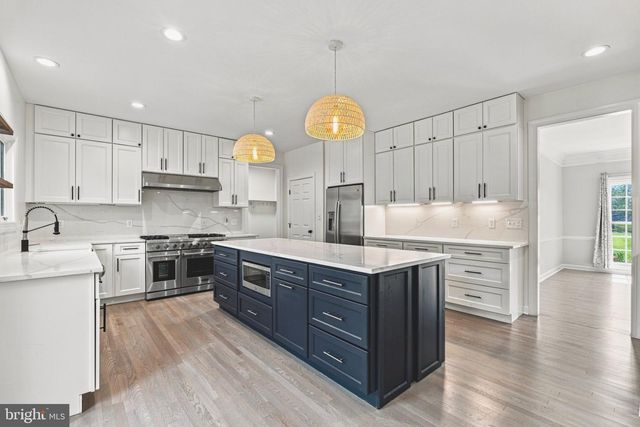 12 WINDFLOWER CT, Reisterstown, MD 21136