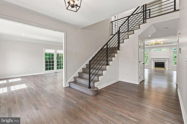 12 WINDFLOWER CT, Reisterstown, MD 21136