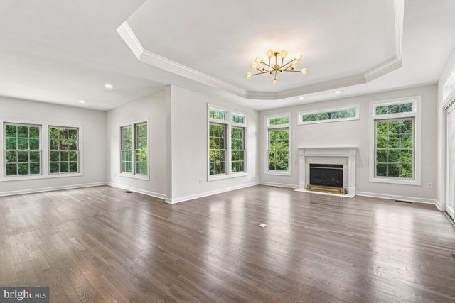 12 WINDFLOWER CT, Reisterstown, MD 21136