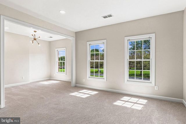 12 WINDFLOWER CT, Reisterstown, MD 21136