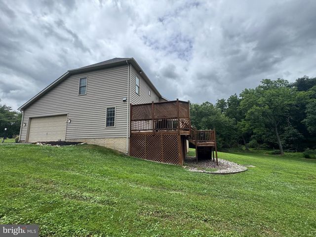 12 WINDFLOWER CT, Reisterstown, MD 21136