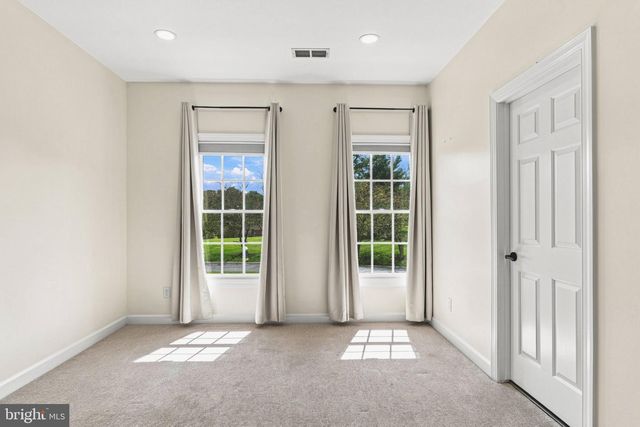 12 WINDFLOWER CT, Reisterstown, MD 21136