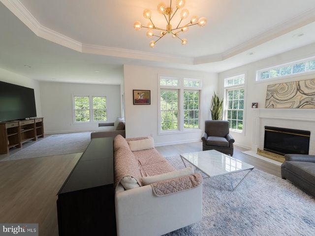 12 WINDFLOWER CT, Reisterstown, MD 21136