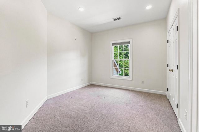 12 WINDFLOWER CT, Reisterstown, MD 21136