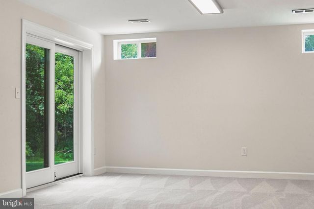 12 WINDFLOWER CT, Reisterstown, MD 21136