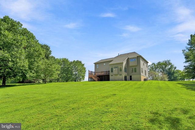 12 WINDFLOWER CT, Reisterstown, MD 21136
