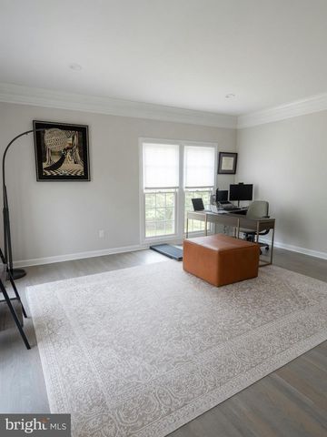 12 WINDFLOWER CT, Reisterstown, MD 21136