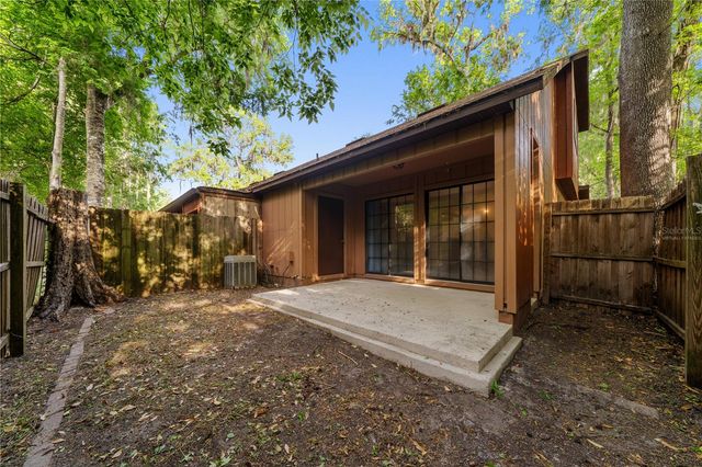 5701 SW 10TH PLACE, Gainesville, FL 32607