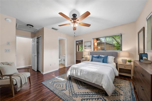 5701 SW 10TH PLACE, Gainesville, FL 32607