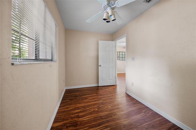 5701 SW 10TH PLACE, Gainesville, FL 32607