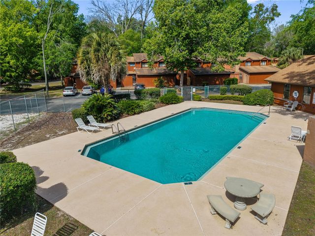 5701 SW 10TH PLACE, Gainesville, FL 32607