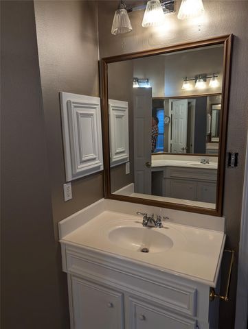 11015 Sporting Hill Lane, Sugar Land, TX 77498