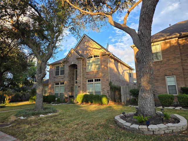 11015 Sporting Hill Lane, Sugar Land, TX 77498
