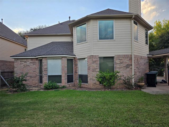 11015 Sporting Hill Lane, Sugar Land, TX 77498