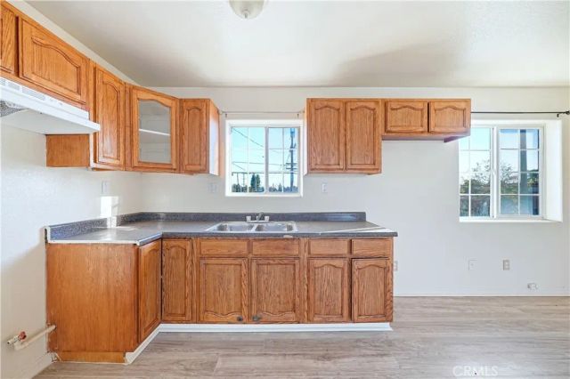 10929 Compton Avenue, Los Angeles, CA 90059
