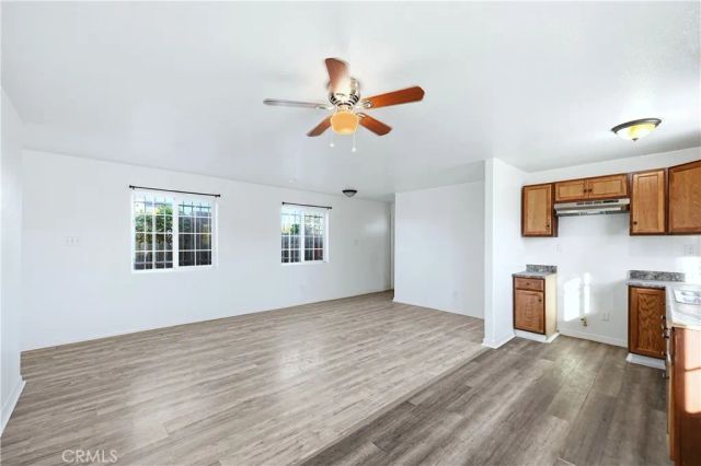 10929 Compton Avenue, Los Angeles, CA 90059