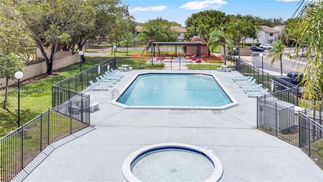 3541 NW 99th Ter 6A, Sunrise, FL 33351