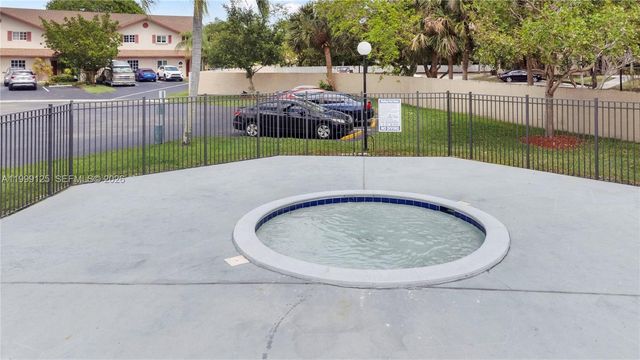 3541 NW 99th Ter 6A, Sunrise, FL 33351