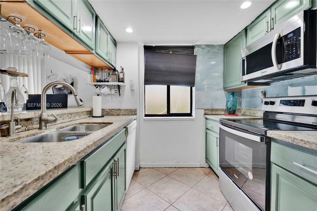 3541 NW 99th Ter 6A, Sunrise, FL 33351