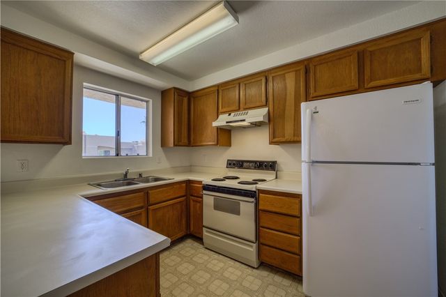 2232 Aspen Mirror Way 202, Laughlin, NV 89029