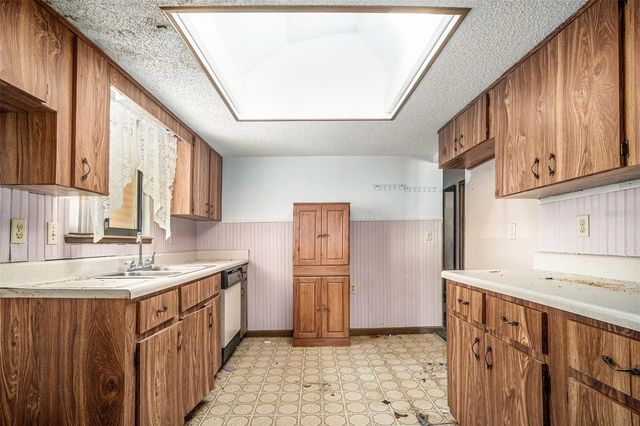 10080 SW 99TH AVENUE, Ocala, FL 34481