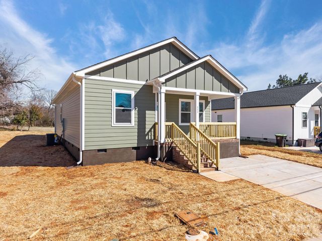 111 E Earnhardt Street, Salisbury, NC 28144