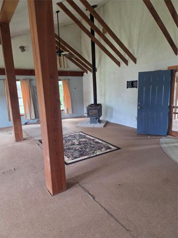 3165 CR 302, Rockdale, TX 76567