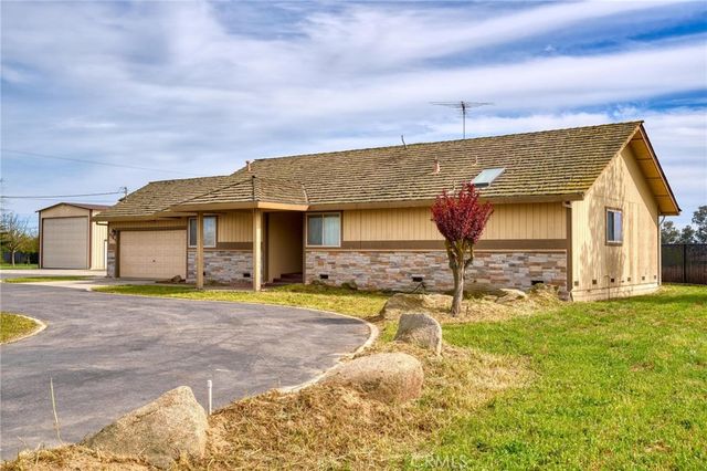 3345 W Avenue 2, Atwater, CA 95301