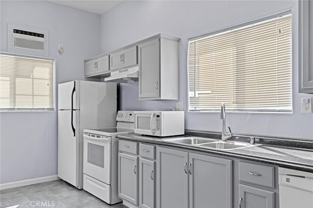 3345 W Avenue 2, Atwater, CA 95301