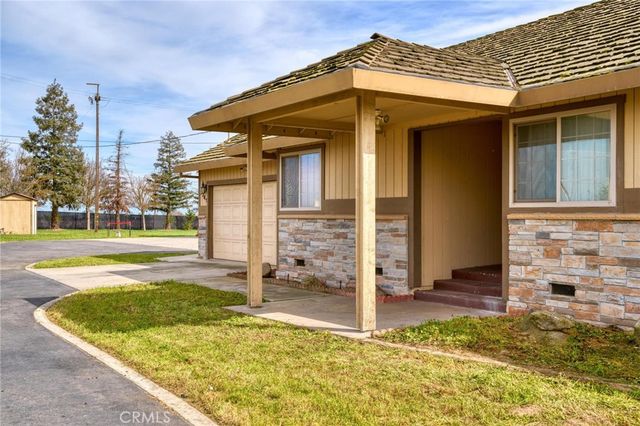 3345 W Avenue 2, Atwater, CA 95301