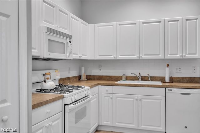 10515 Diamante WAY, Fort Myers, FL 33913