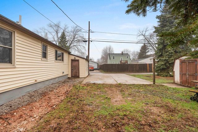 817 CHICAGO STREET, De Pere, WI 54115